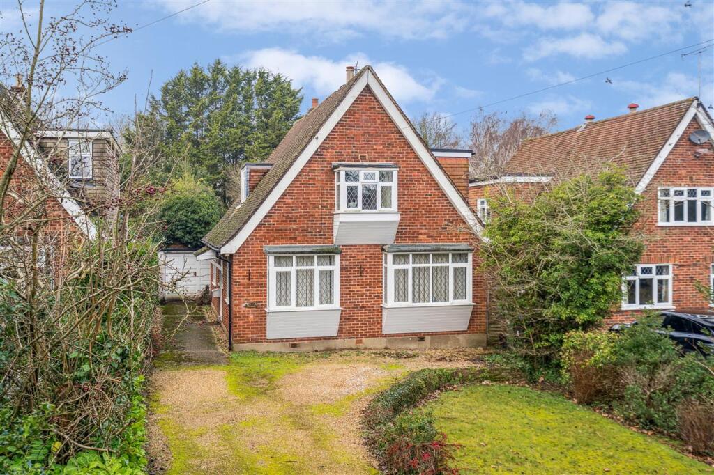 Main image of property: Broken Gate Lane, Denham