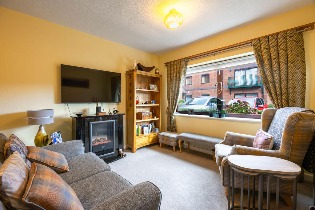 Apartment in Wigan, Greater Manchester - More