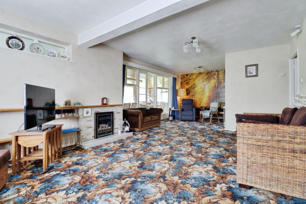Fordview Close, Leicester, LE8 photo 4