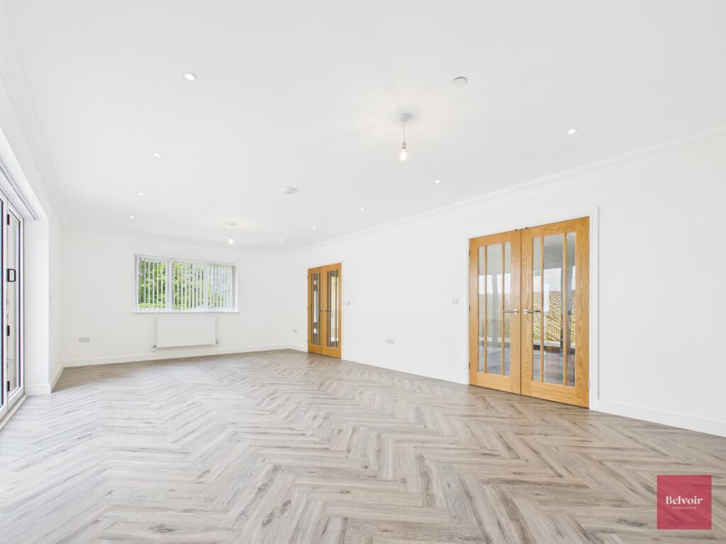 House in Swansea, Uplands - More
