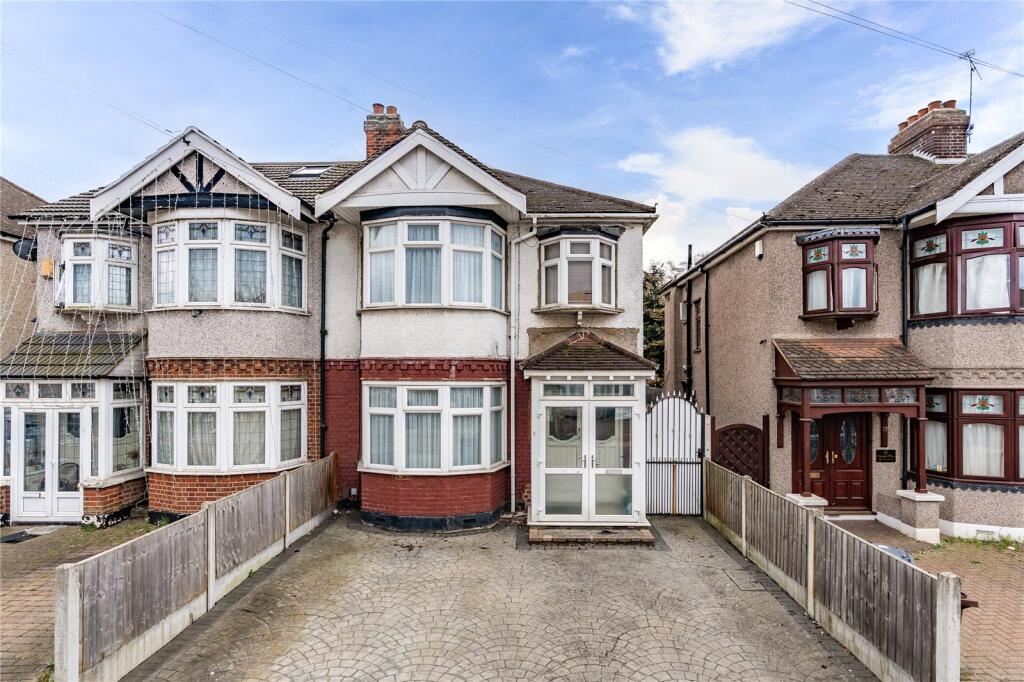 Main image of property: Pemberton Gardens, Chadwell Heath, RM6