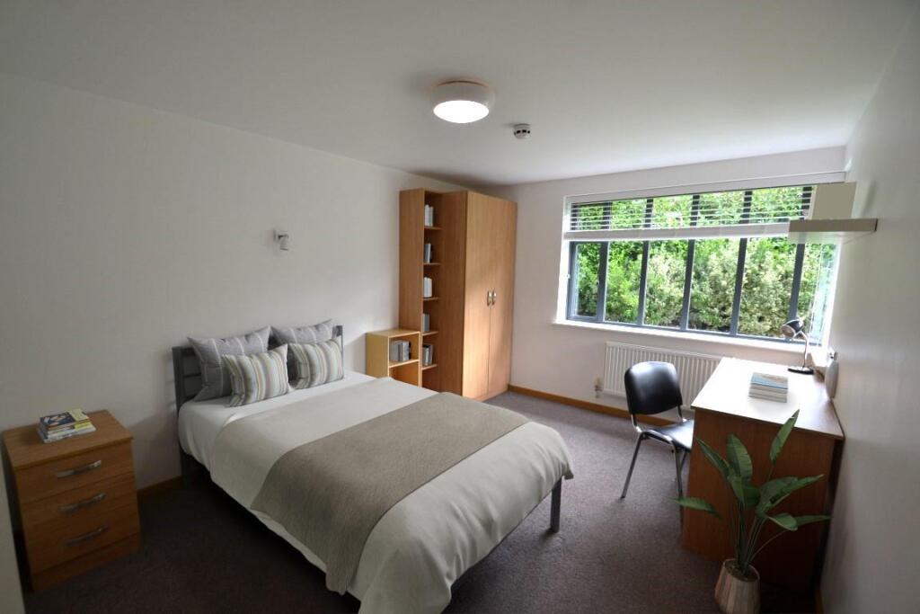 House in Exeter, Devon - View 4