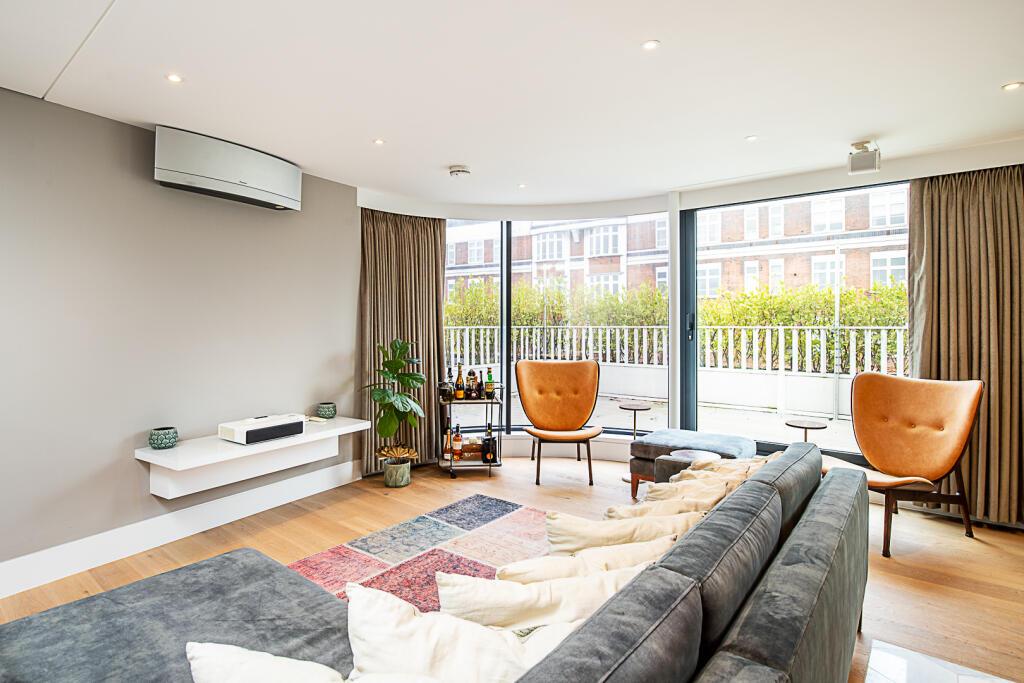 3 bedroom flat for rent