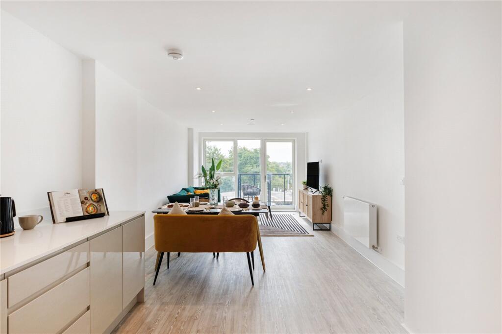 1-bed apartment on B.05.01 McArthur's Yard, Gas Ferry Road, Bristol, BS1, £352,500