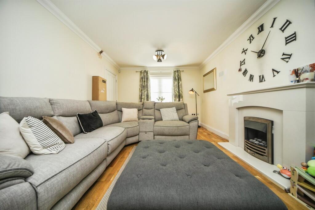 House in East Suffolk, Framlingham - View 3