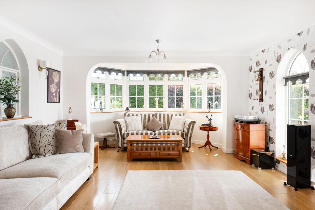 Cranfield Road, Wavendon, MK17 - More