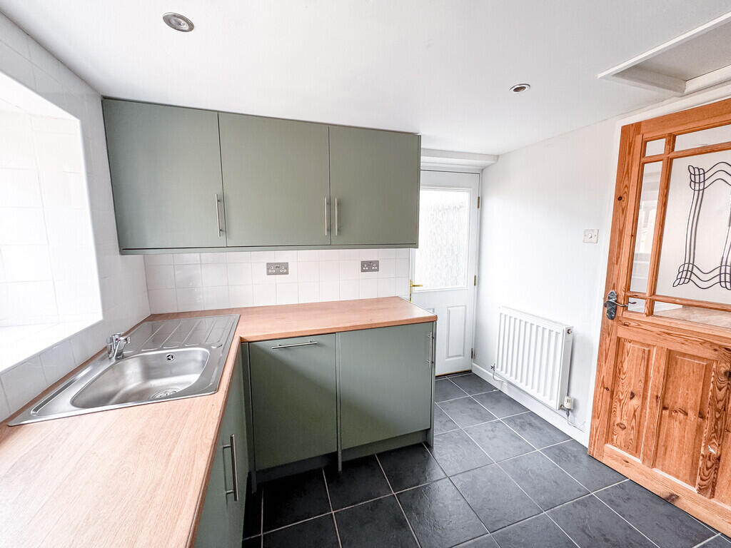 House in Bargoed, Caerphilly - View 5