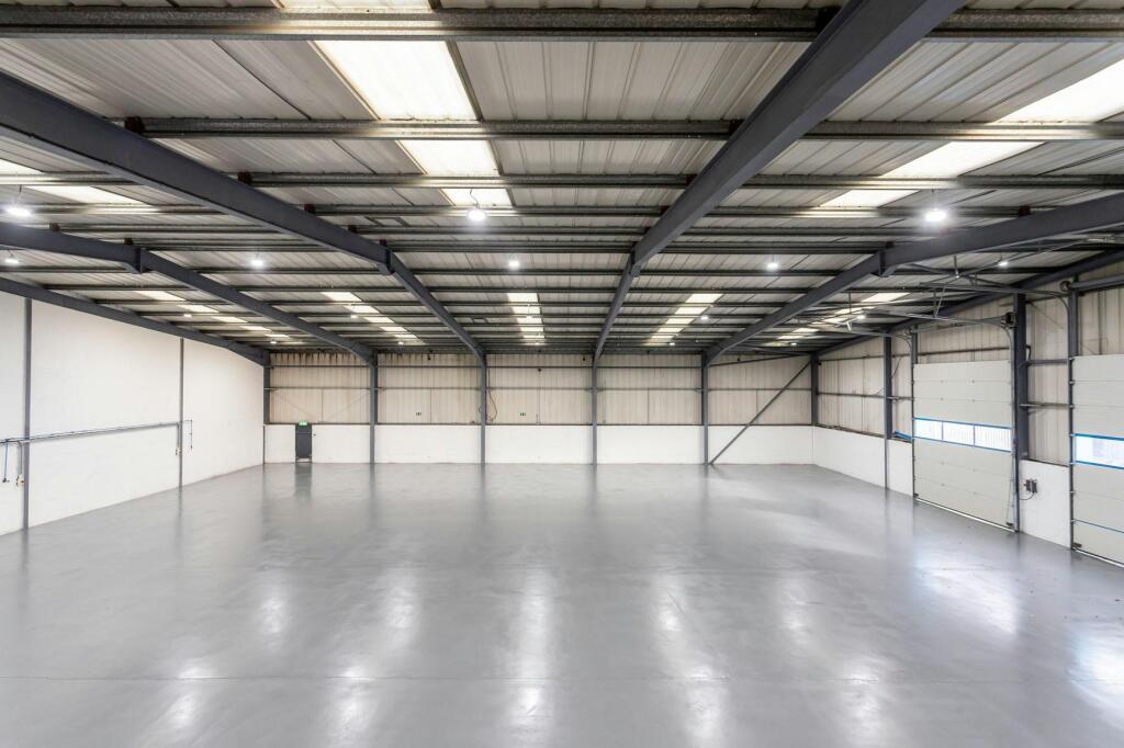 07 Warehouse.jpg