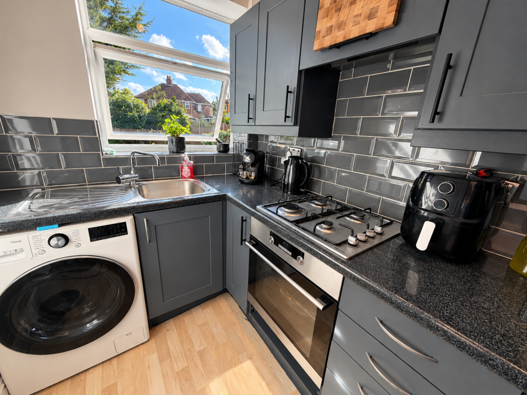 House in Stockport, Offerton - View 4