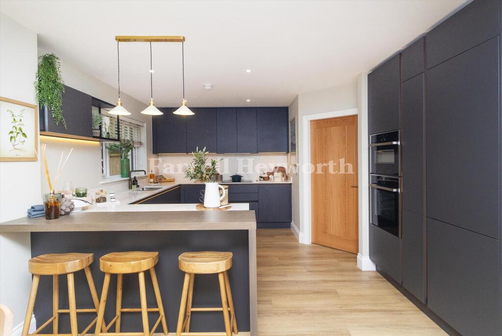 House in Lancaster - View 3