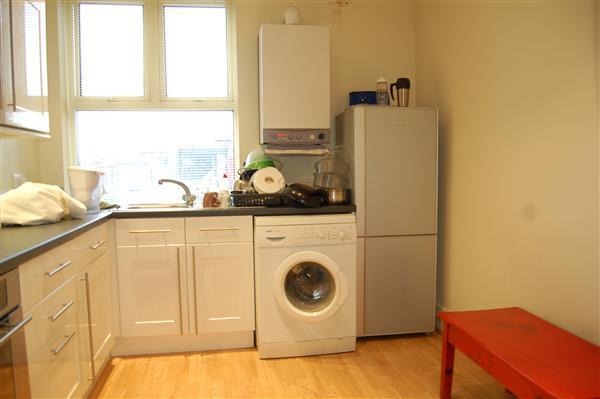 Apartment in London - View 4