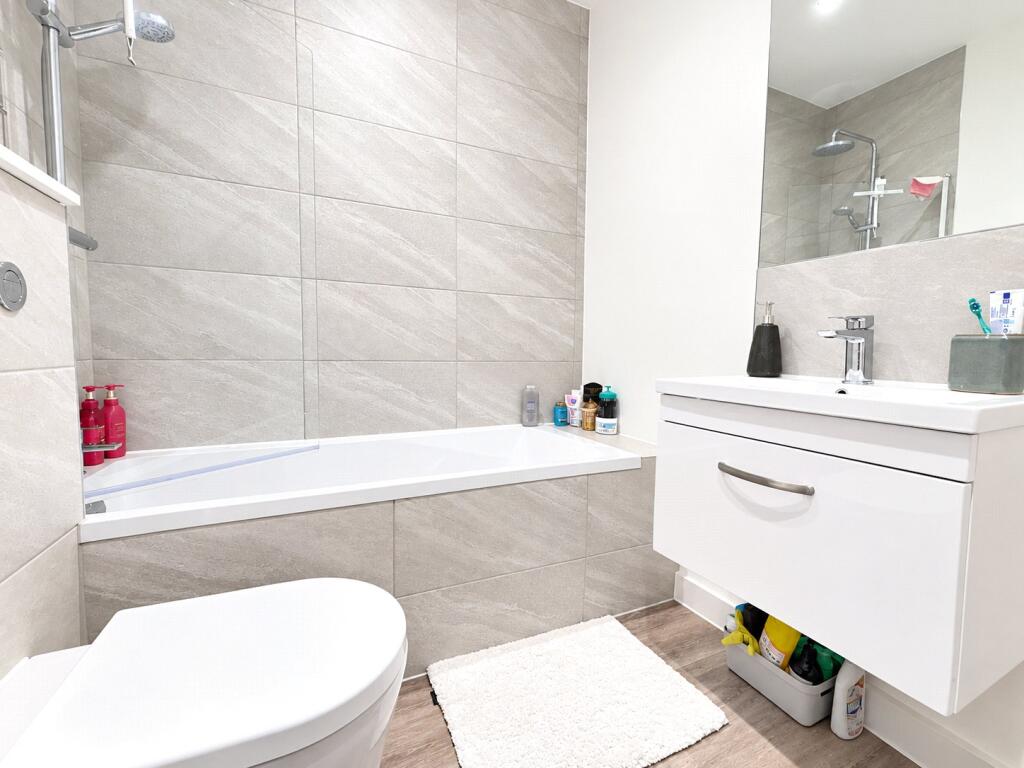 Apartment in London, New Cross - View 4
