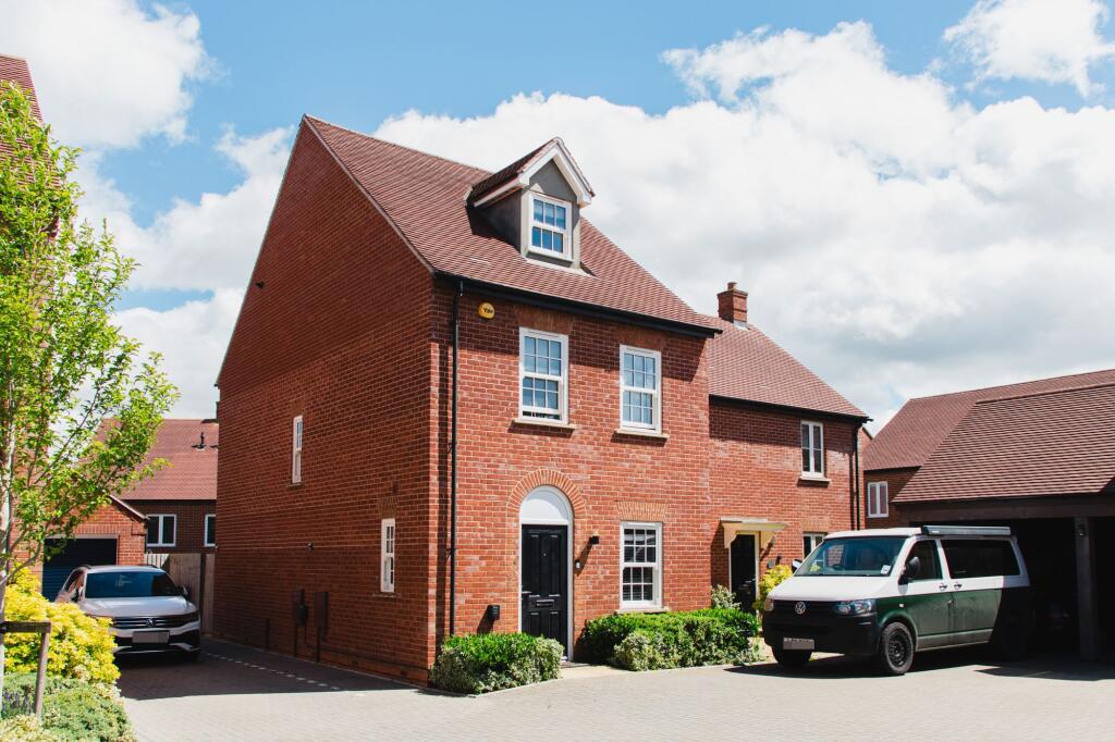 Main image of property: Horley Drive, Banbury, OX16
