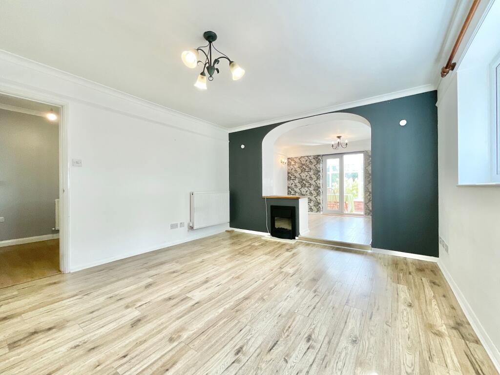 House in Stafford, Eccleshall - View 3