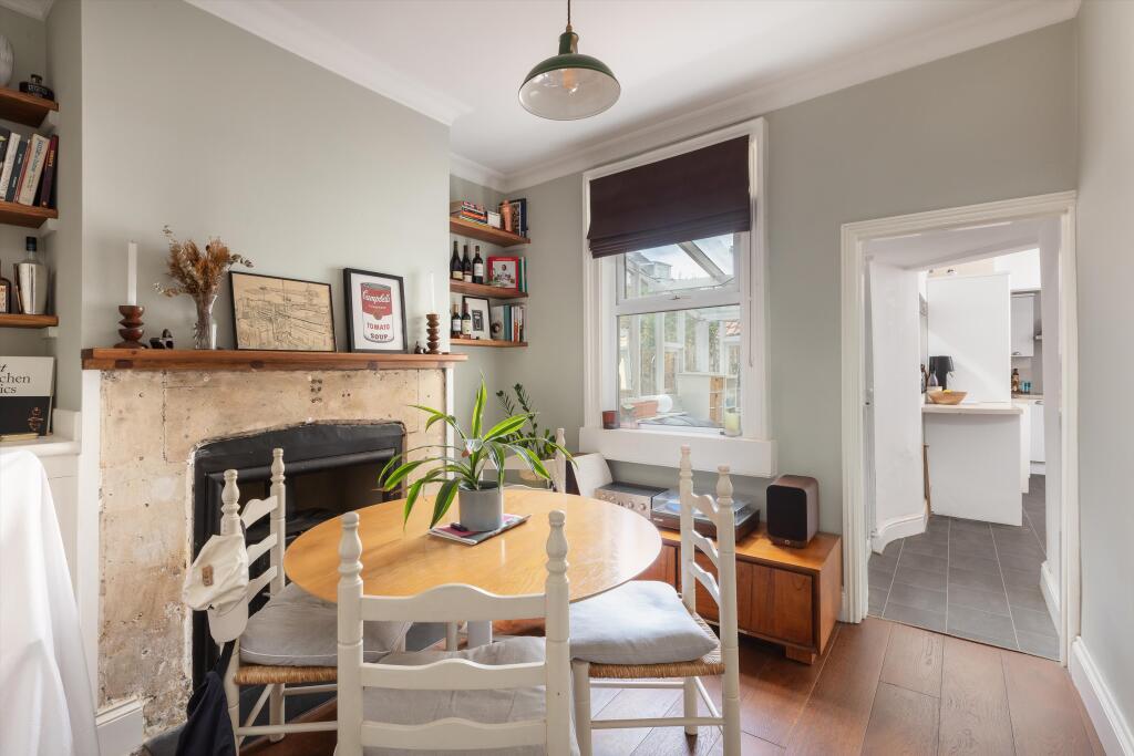House in Bath - View 4