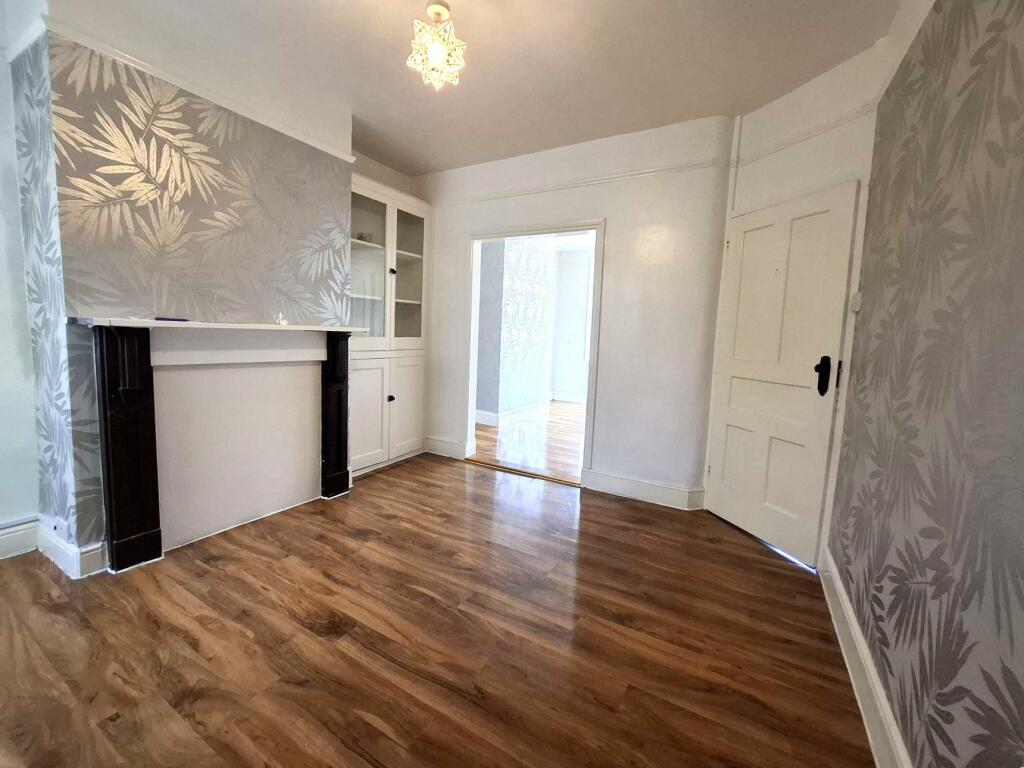 House in Swindon - View 4