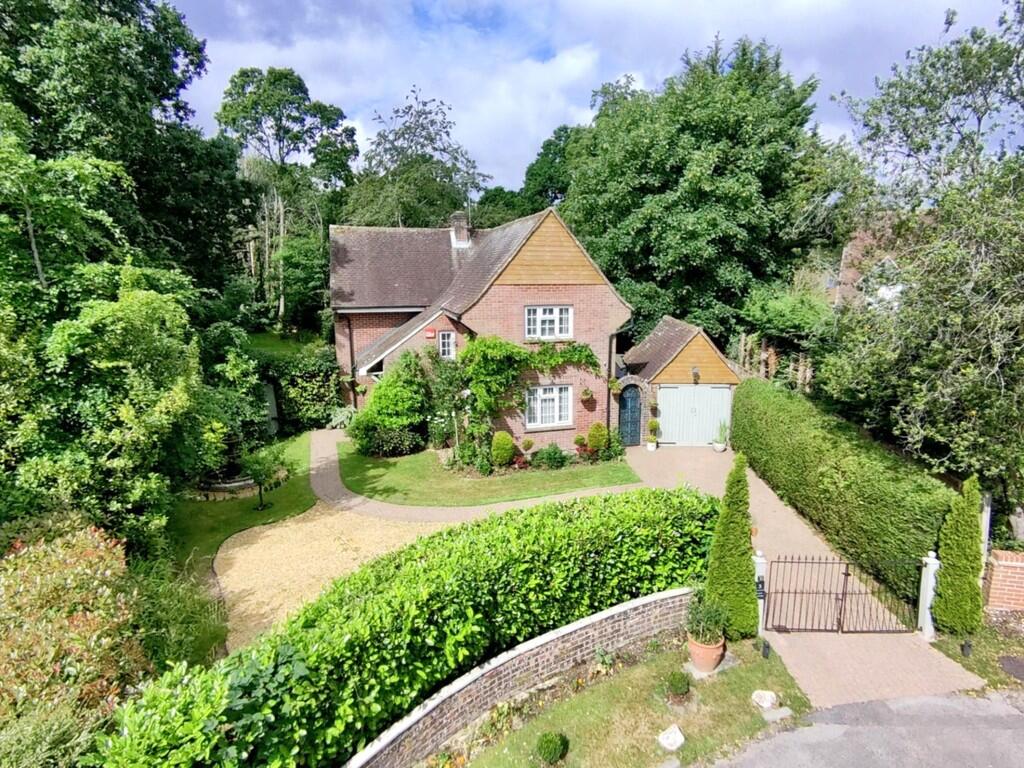 Main image of property: South Close, Havant