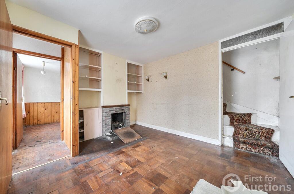 House in Northampton - View 3