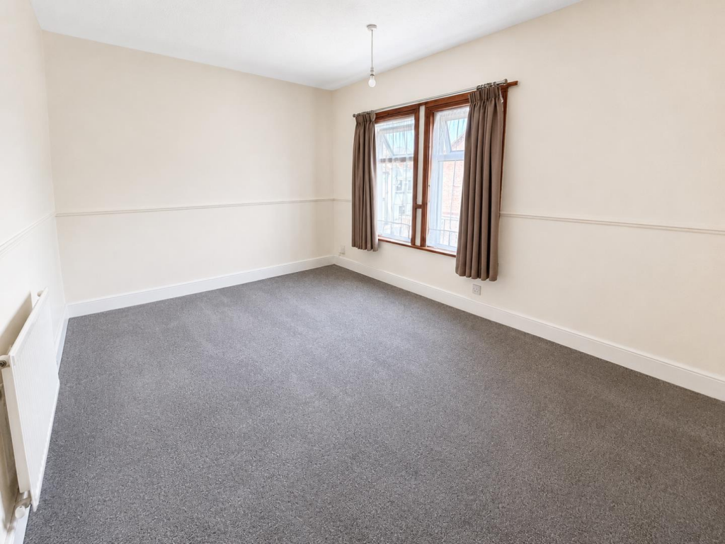 Shelley Street, Poets Corner, Northampton NN2 - More