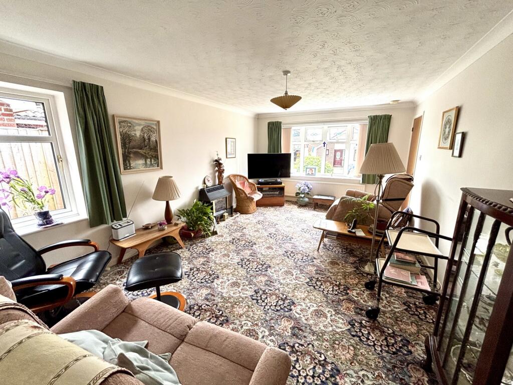 Hawkins Way, Yeovil, BA21 photo 2