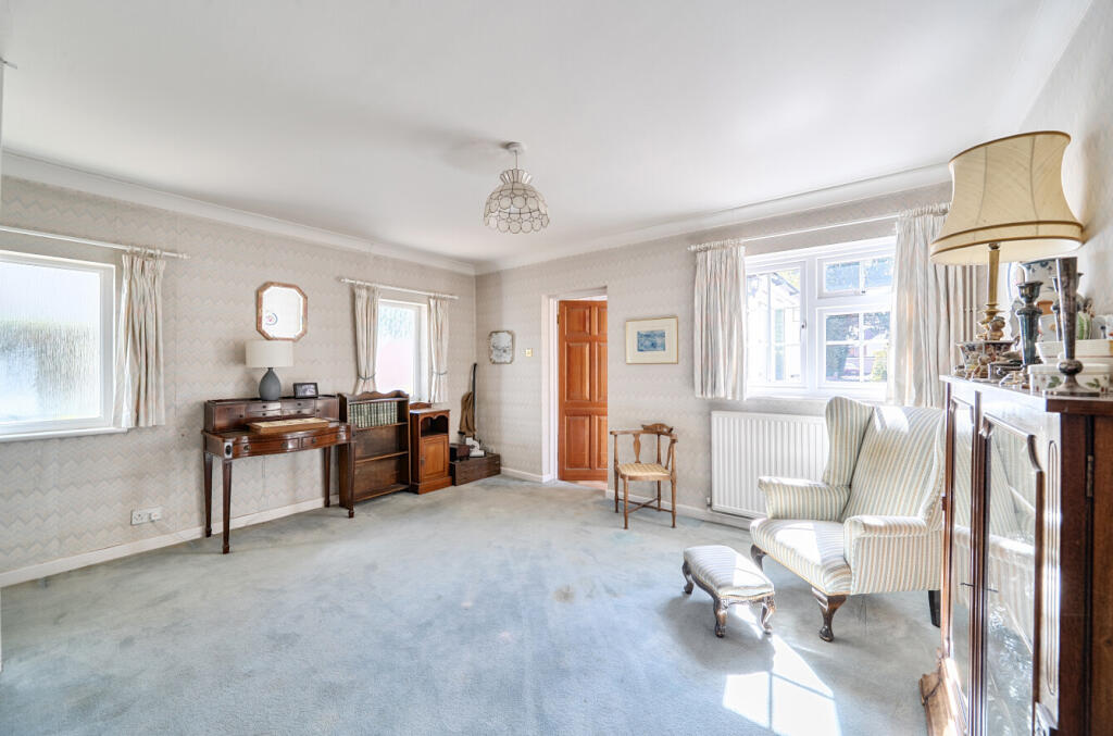 House in Kingston upon Thames - View 2