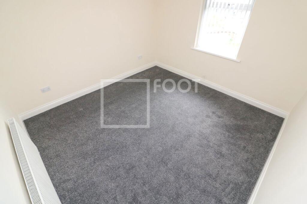 House in Bradford - View 5