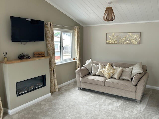 Fleet, Hampshire, GU52 photo 4
