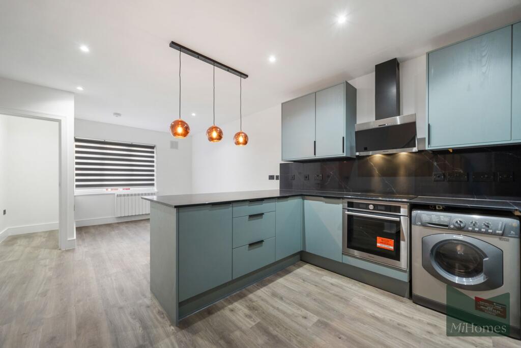 Apartment in London - More