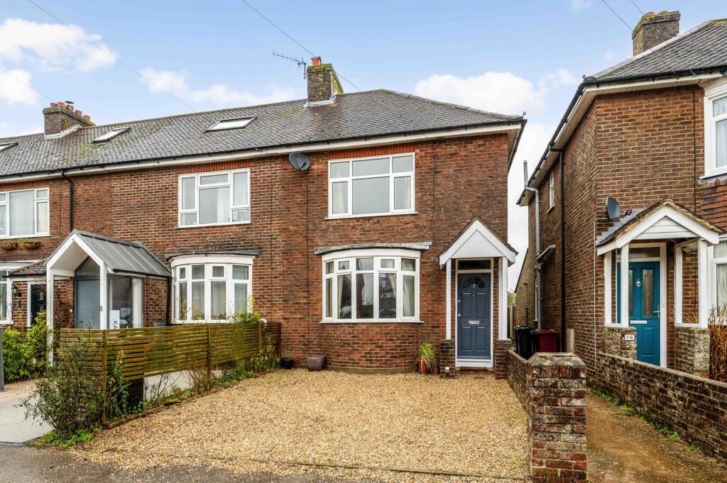 Main image of property: M'tongue Avenue, Bosham, Chichester
