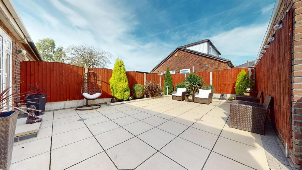 House in Wigan - More