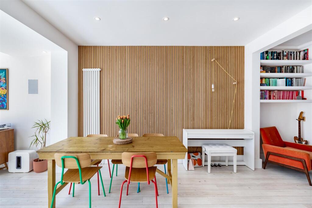House in Brighton - More