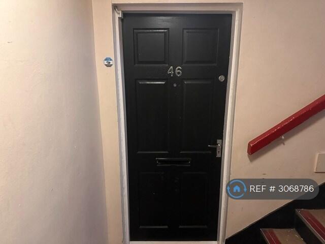 Apartment in Coatbridge, Kirkshaws - View 4