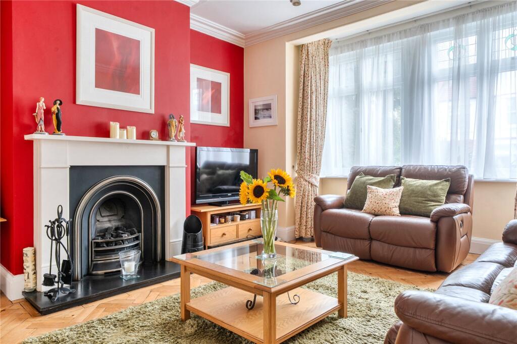House in London - More