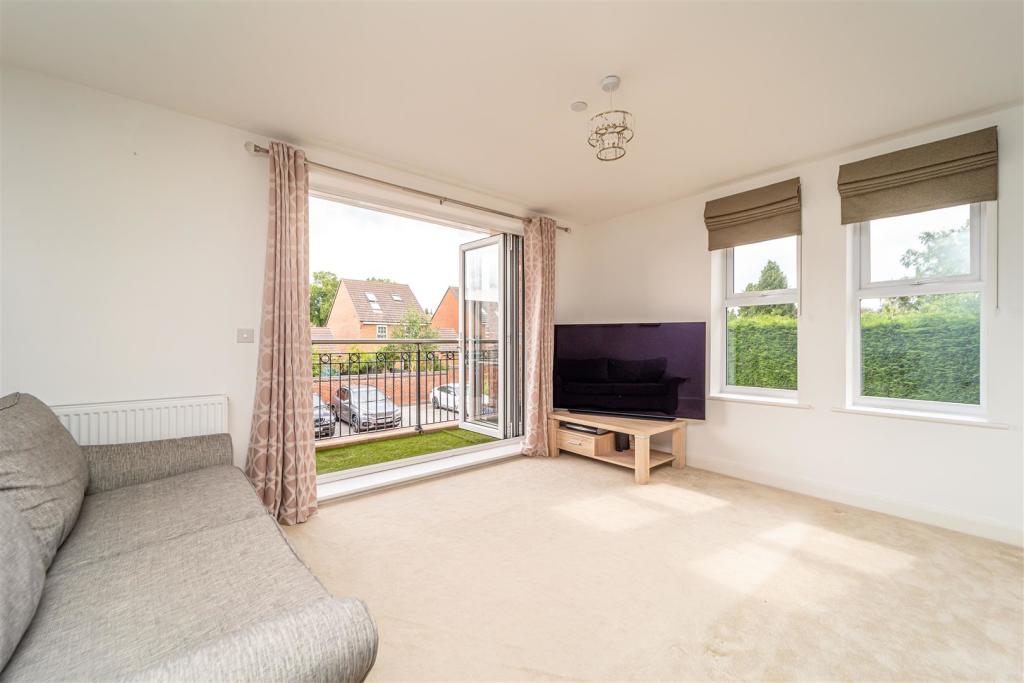 5 Ellen Place, Henry Fowler Drive, Tettenhall photo 4