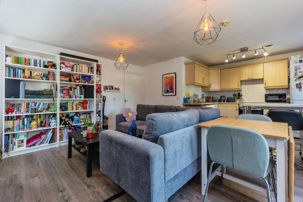 Marland Way, Stretford, Manchester, M32 photo 3