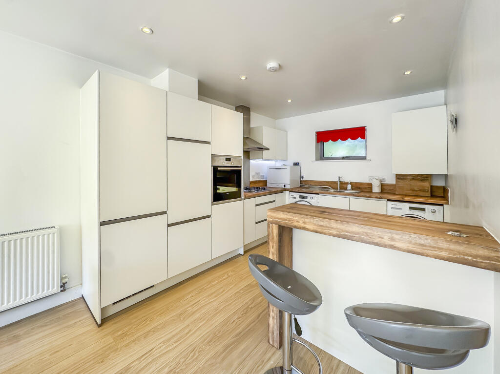 Apartment in Cambridge - More