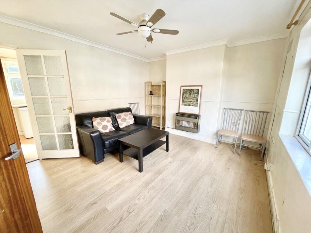 Main image of property: Austrey Avenue, Lenton Abbey, NG9