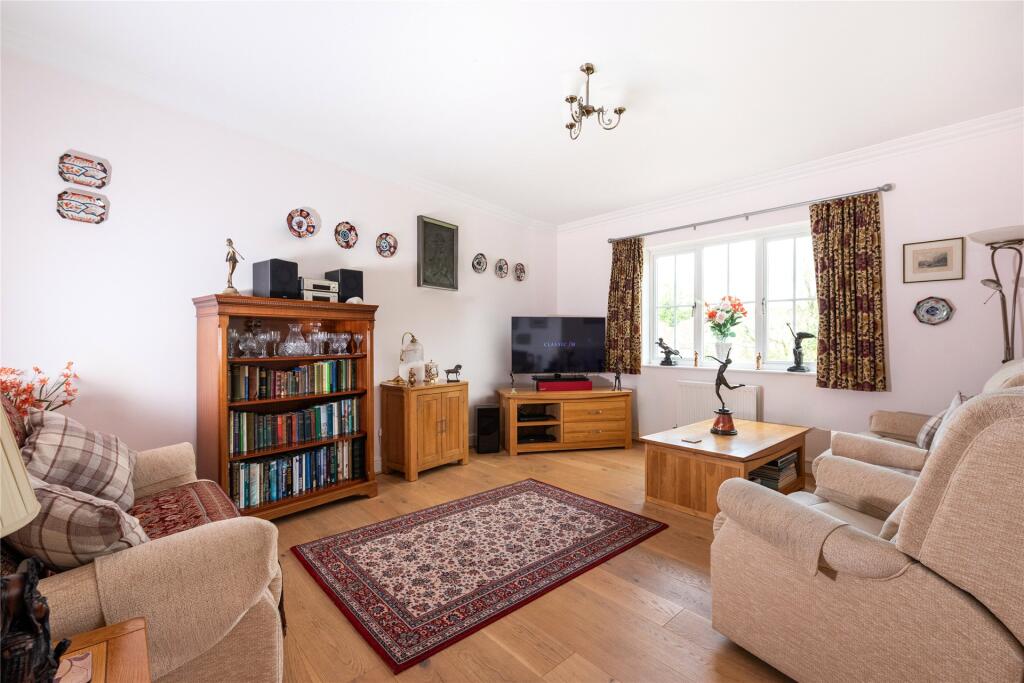 Ford Street, Buckingham, Buckinghamshire, MK18 photo 4