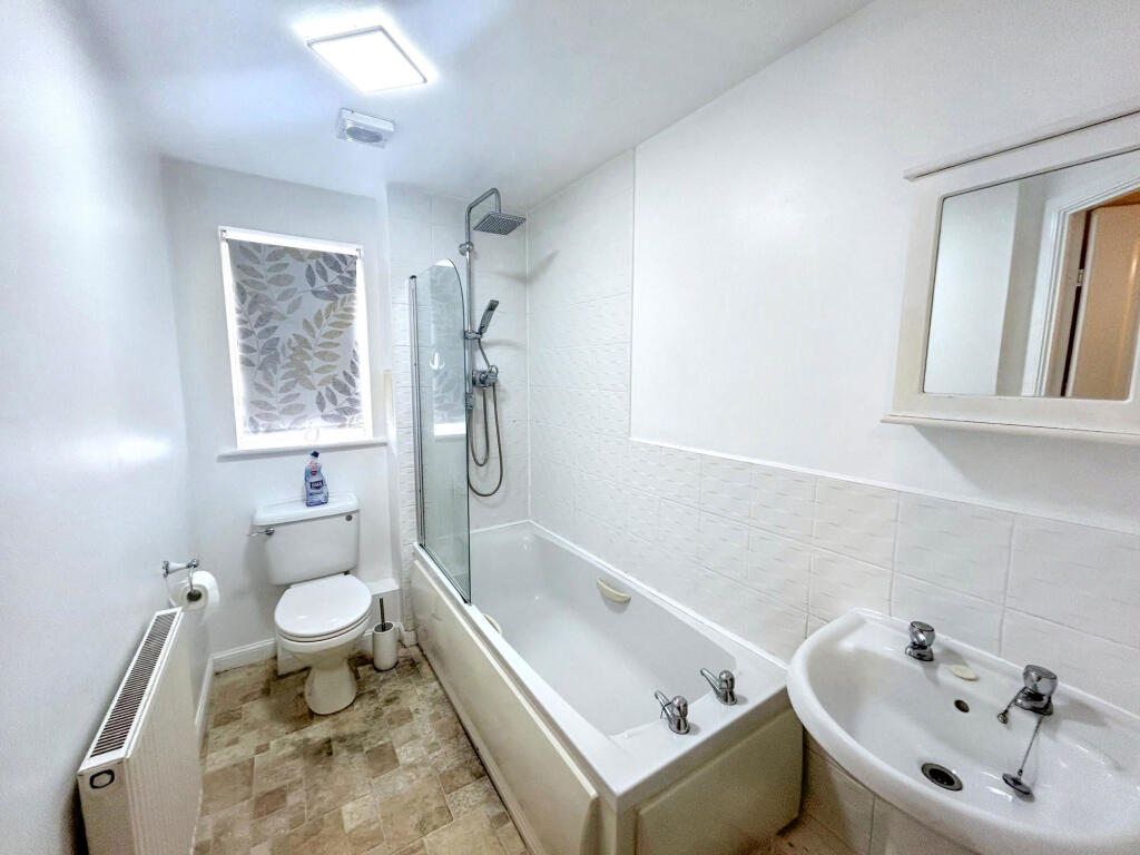Apartment in North Tyneside, Howdon - View 6