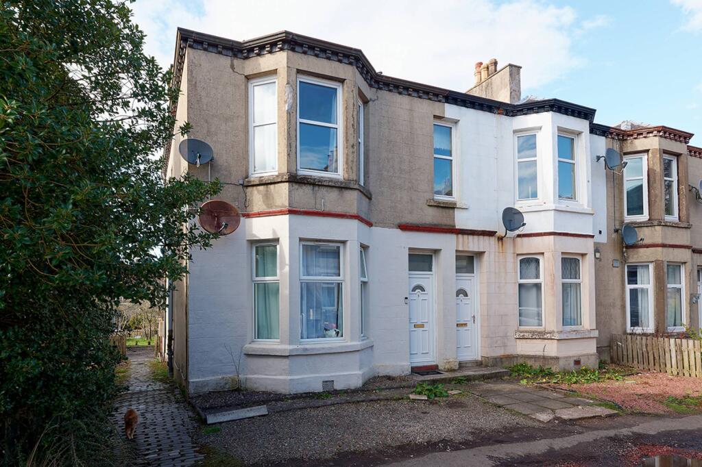Main image of property: 5 Melville Place, Carluke, ML8 5BT