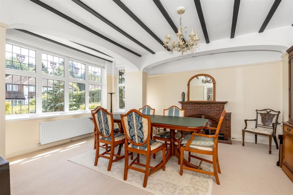 House in London - View 6