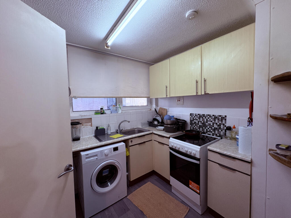 Main image of property: Central Flat, Cambridge Central, CB4 3LJ