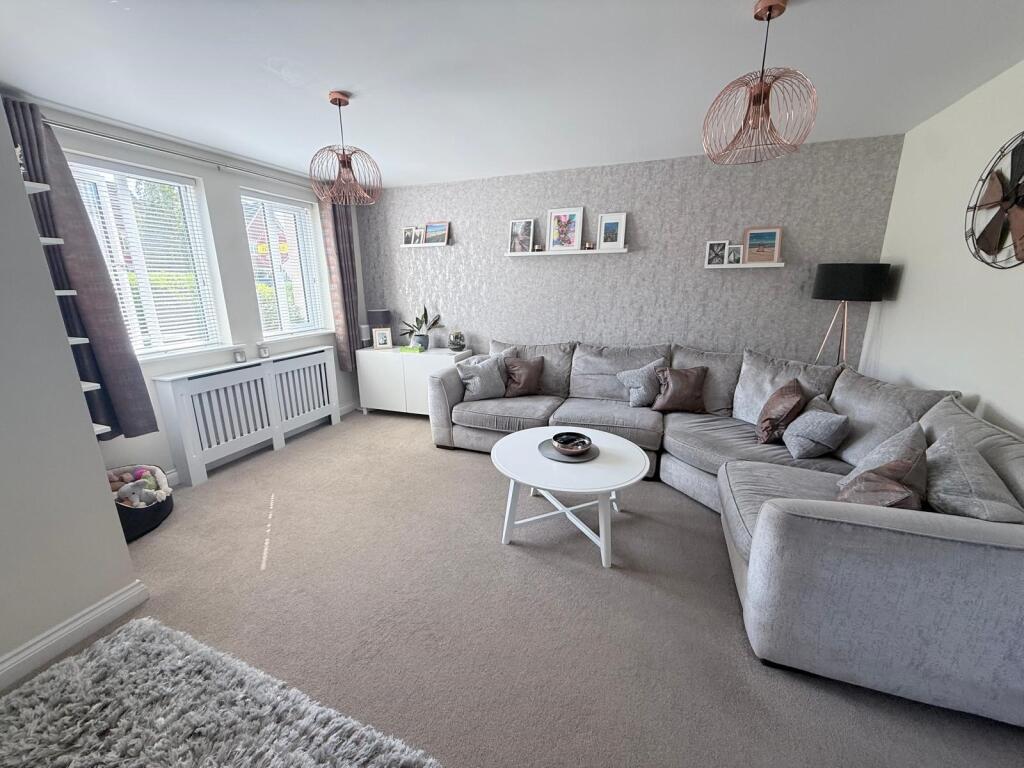 House in Northampton - View 3