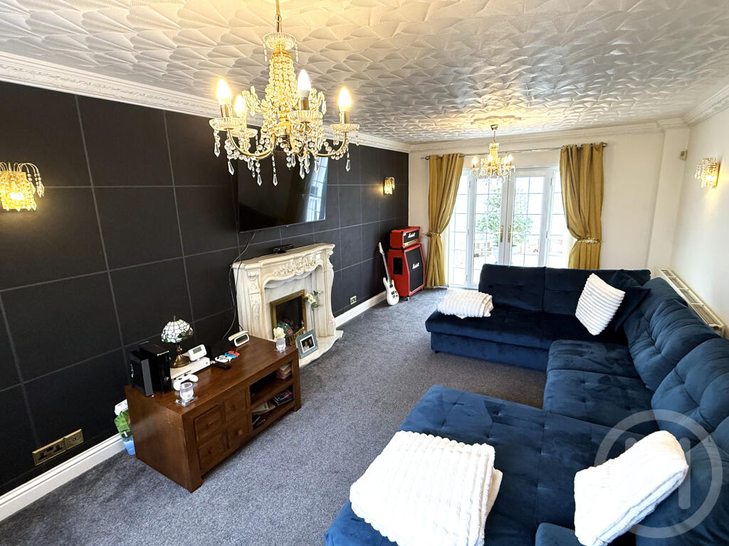 Village Way, Bispham photo 2