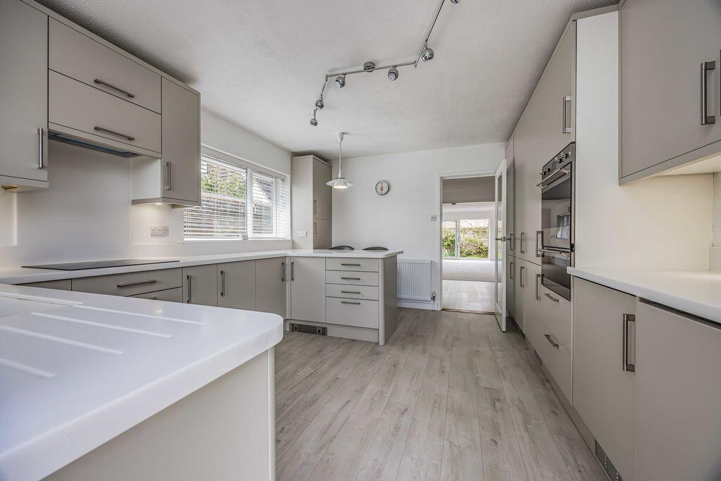 House in Havant, Emsworth - View 2