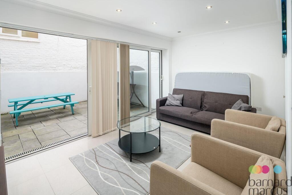 Main image of property: Seagrave Road