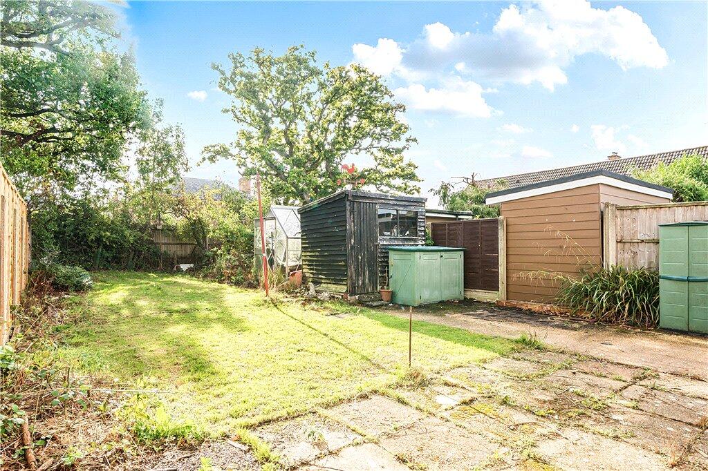 Montfort Road, Romsey, Hampshire photo 2
