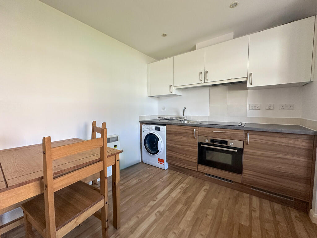 Apartment in Cambridge - More
