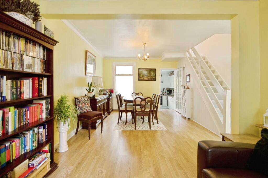 House in London - View 4