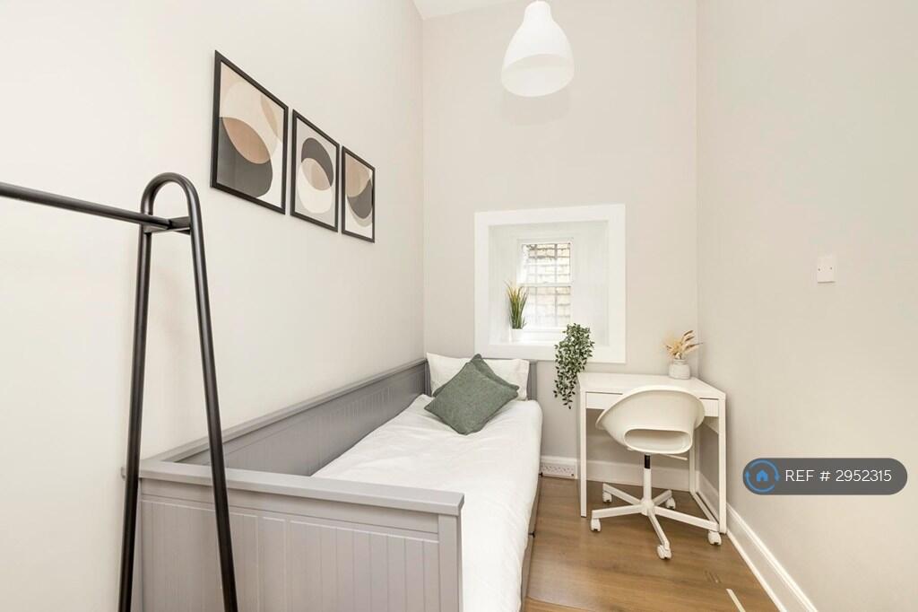 Apartment in Edinburgh, Haymarket, West End - More